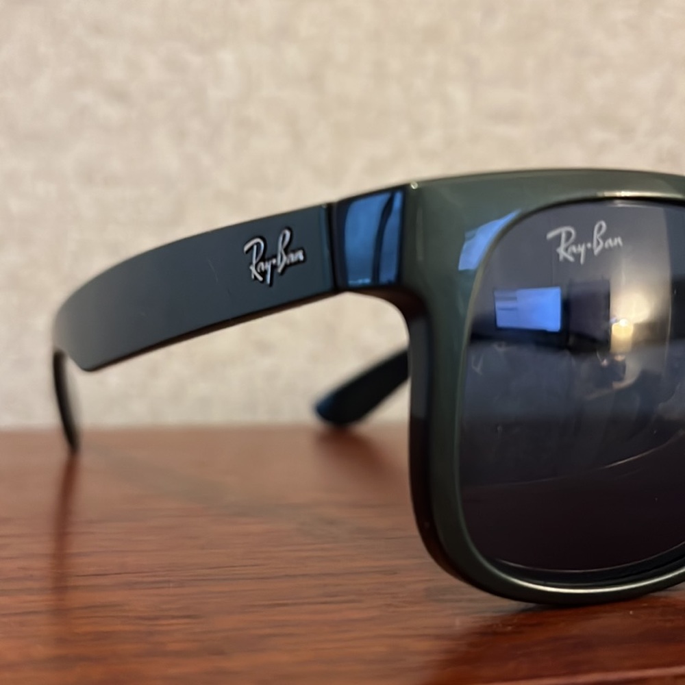 BNWT Ray Ban Sunglasses - Picture 2 of 7